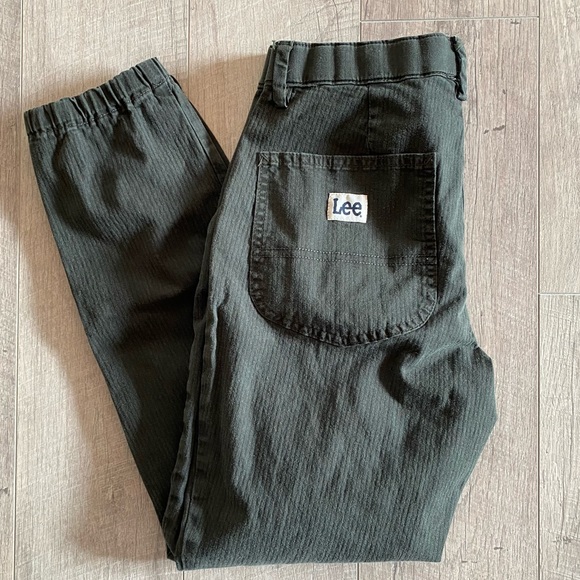 Lee Pants & Jumpsuits Lee Tapered Leg Mid Rise Pants Poshmark